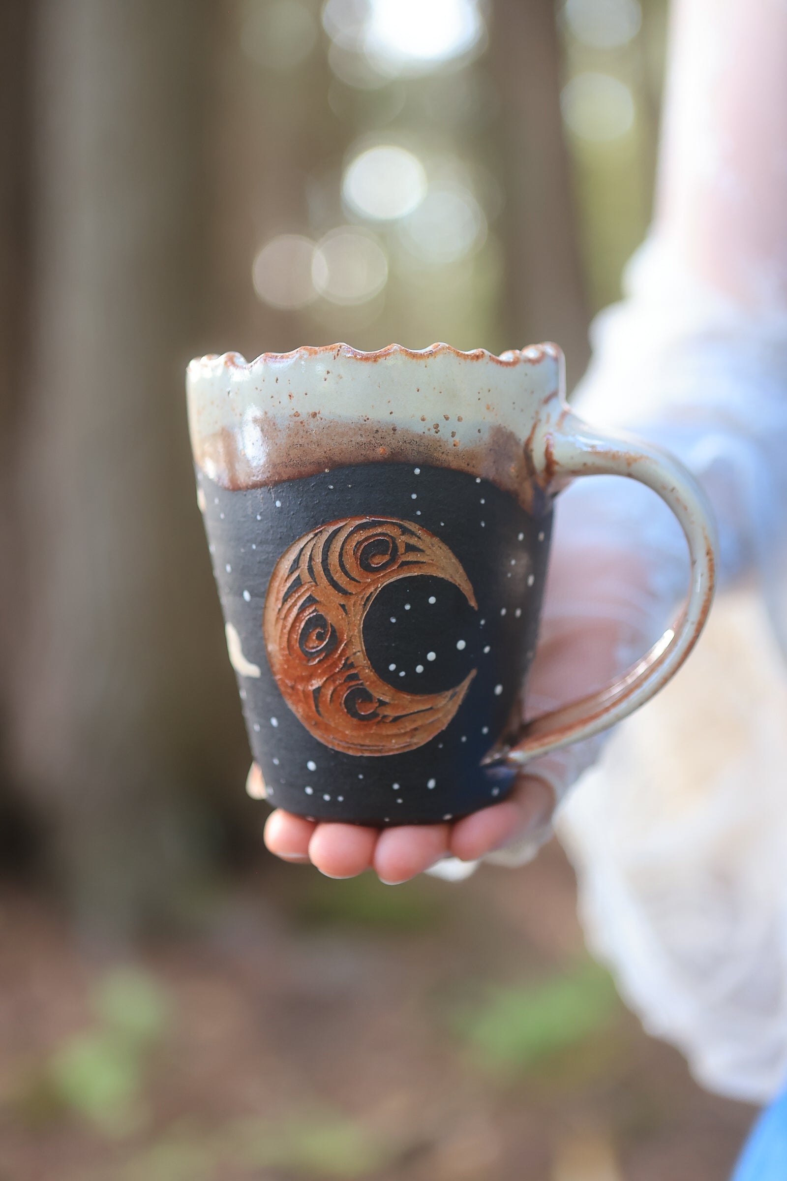 44 Moonlit Hornblower Mug 12 oz