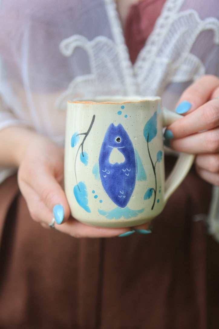 24 Painted Swimming Fishies Mug in Porcelain 13 oz