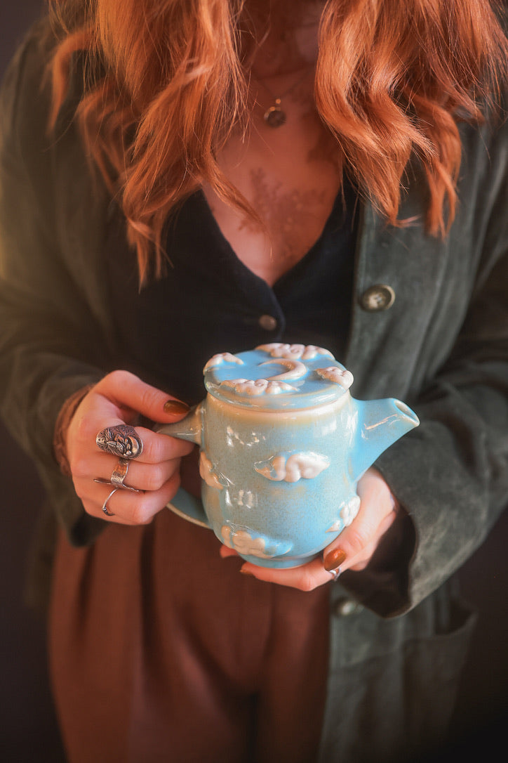 DISCOUNTED Porcelain Cloud Teapot in Turquoise