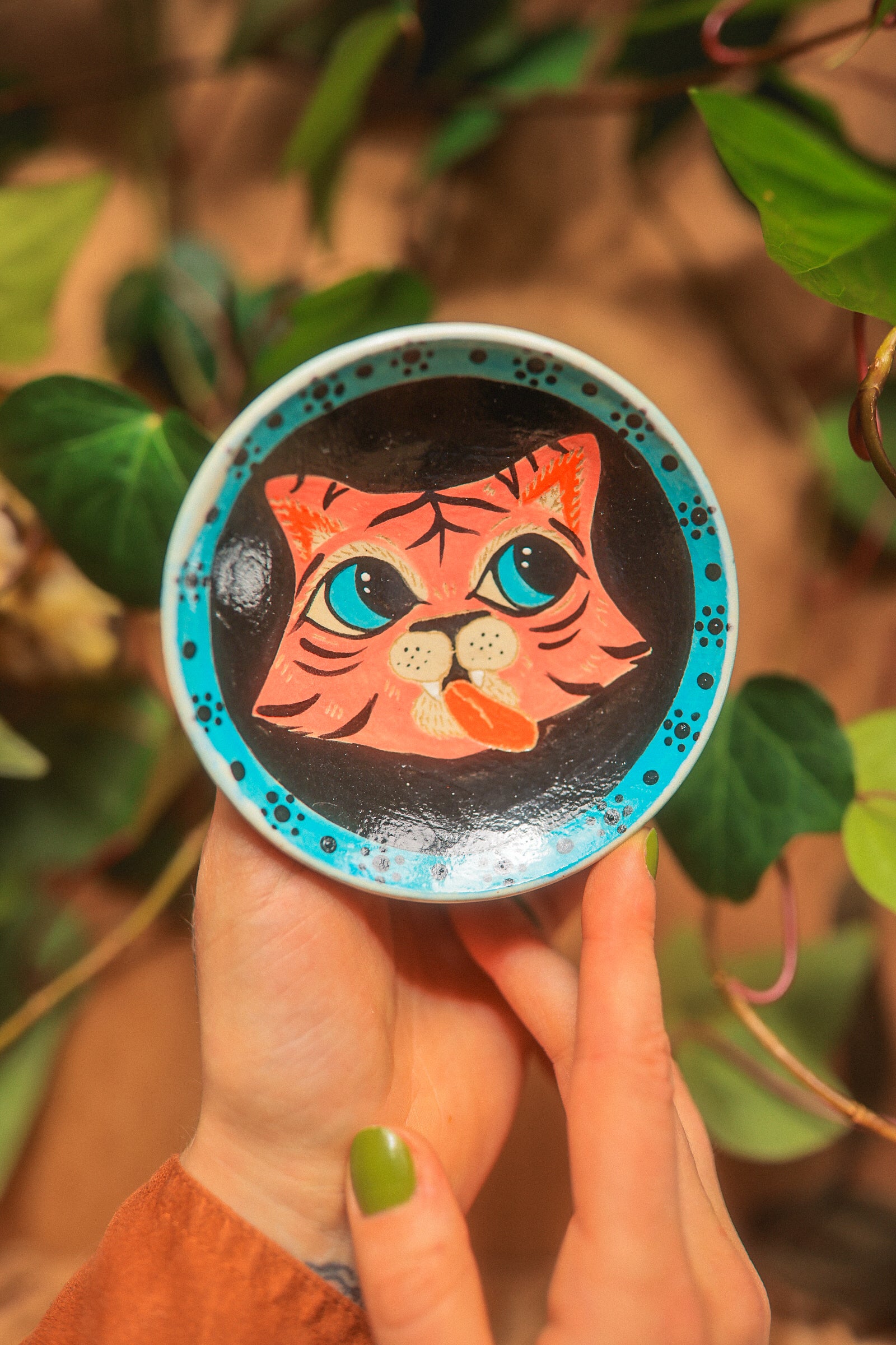Little Royal Rose Tiger Dish