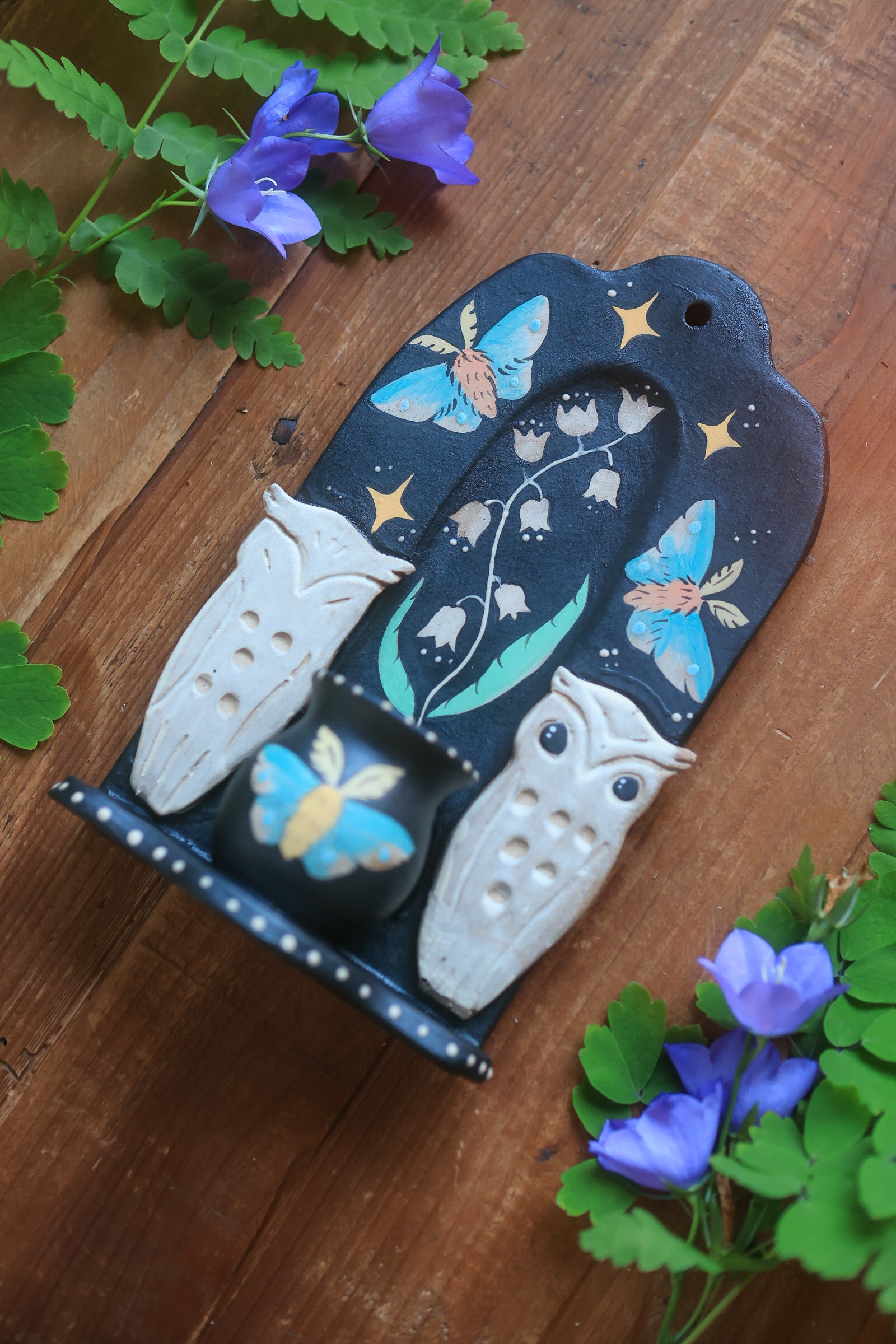 Owl Guardians of Summer Ceramic Wall Nicho in Midnight