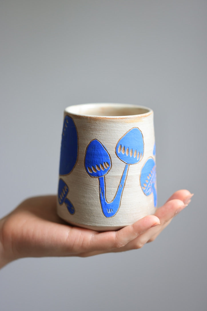 24 Forest Fungi Mug 12 oz