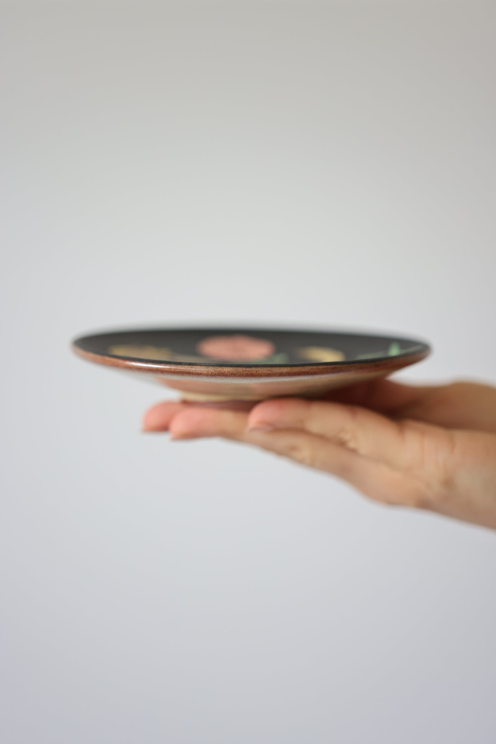 Field Horse Dish