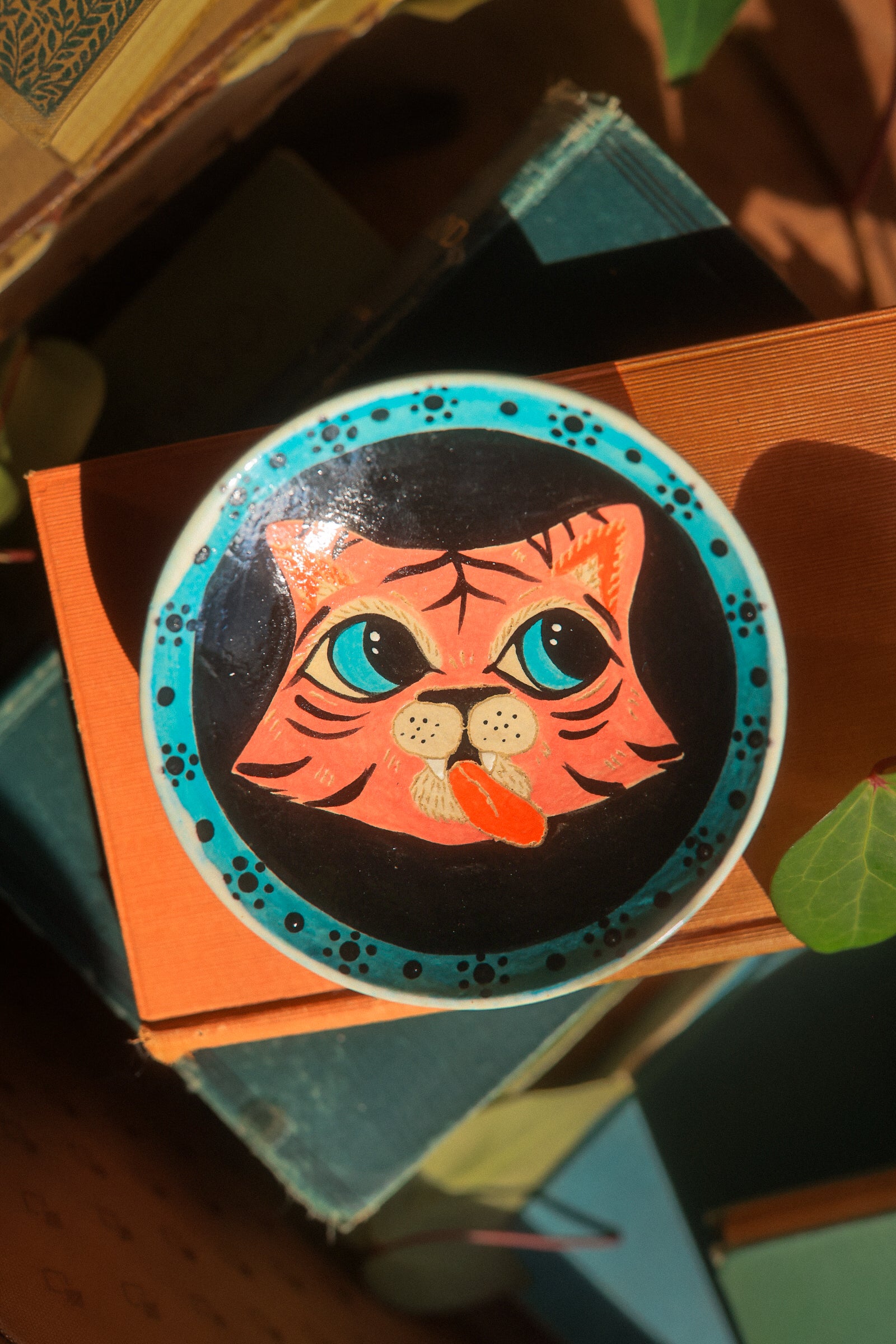 Little Royal Rose Tiger Dish