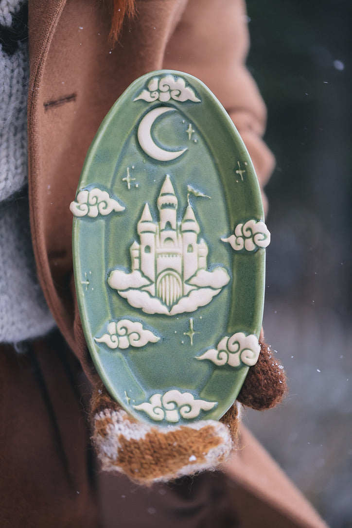 Castle in the Clouds Dish in Rosemary Green Porcelain
