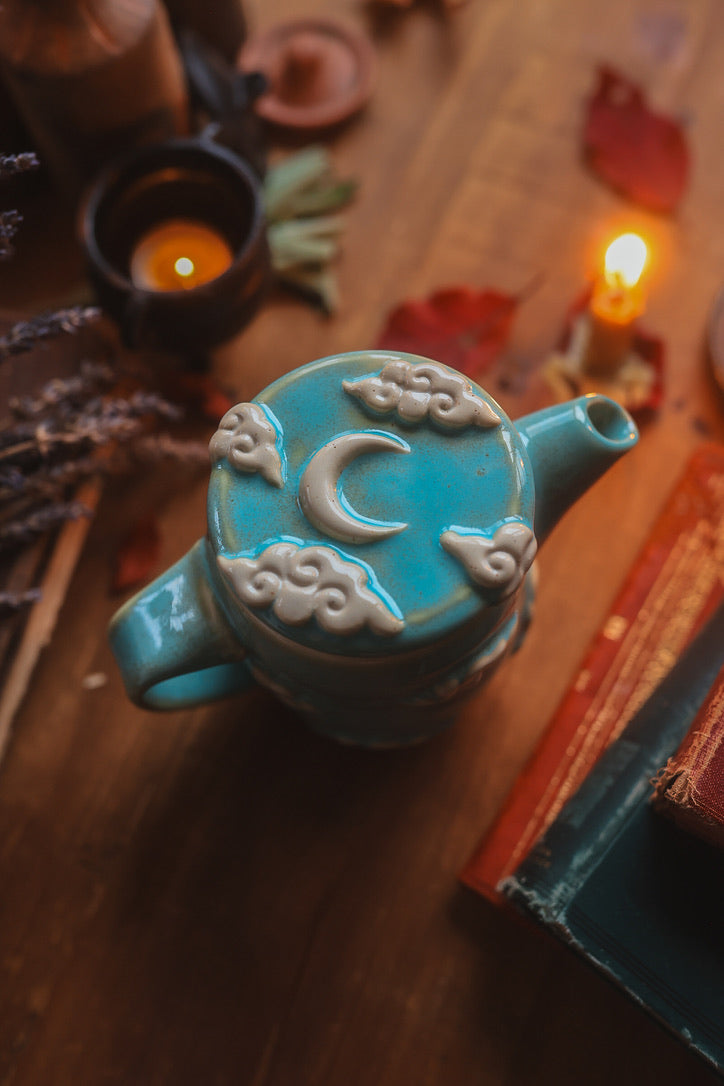 DISCOUNTED Porcelain Cloud Teapot in Turquoise