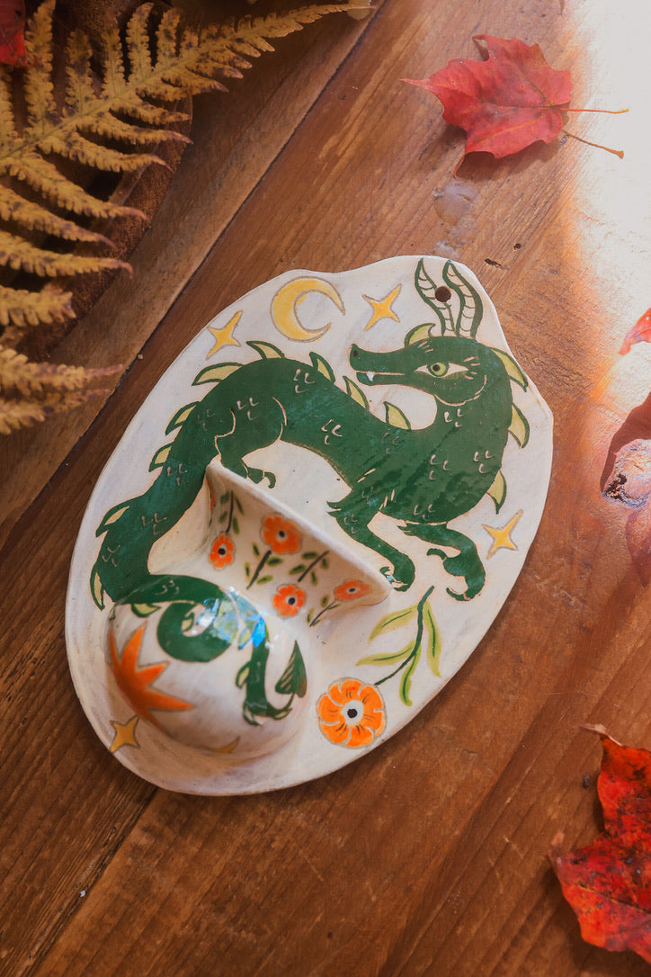 Autumn Emerald Dragon Wall Pocket in Painted Stoneware