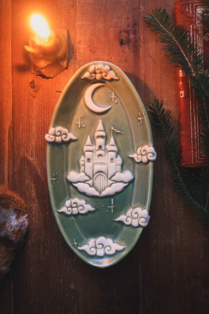 Castle in the Clouds Dish in Rosemary Green Porcelain