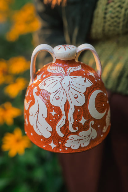 Autumn Night Flyers Rain Pot in Terracotta