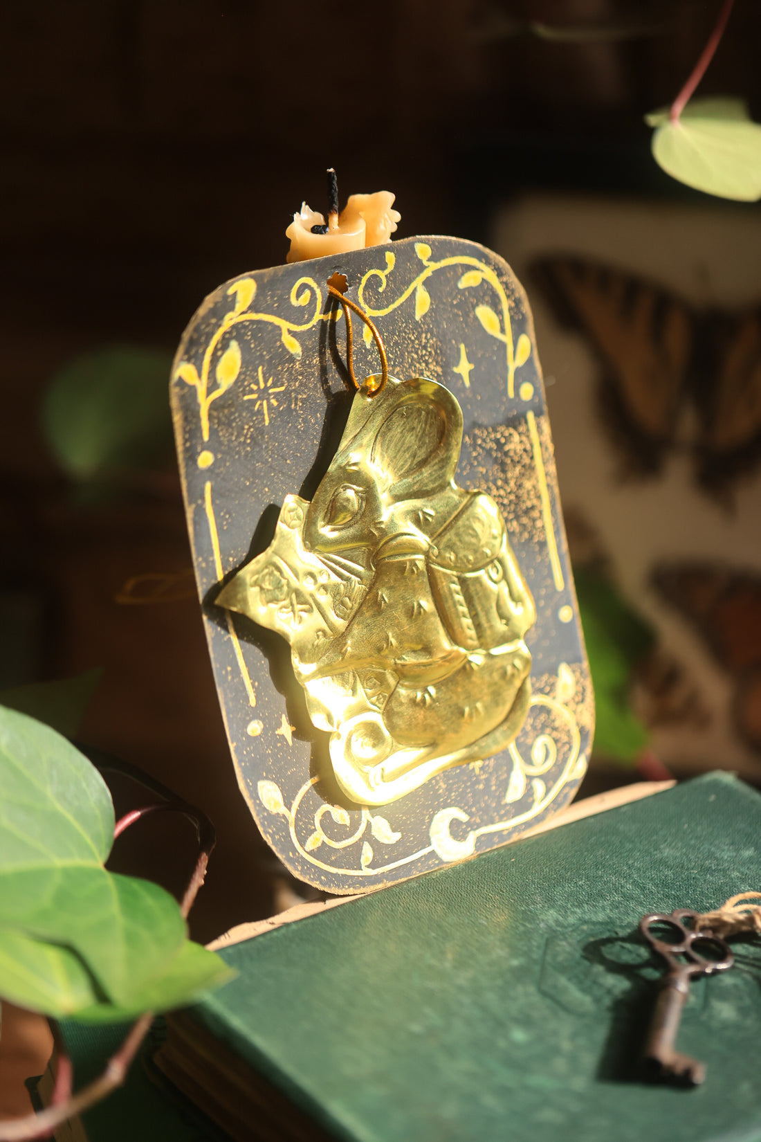 Golden Mouse Explorer Charm in Antique Brass