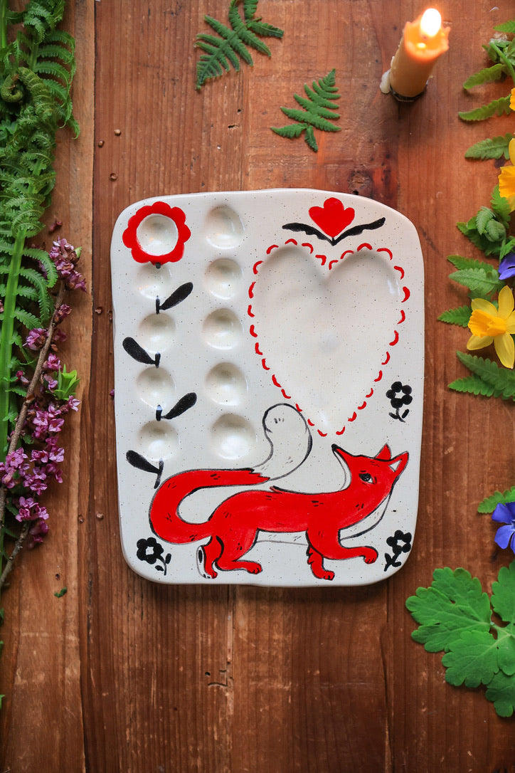 Red Meadow Fox Paint Pallette in Porcelain